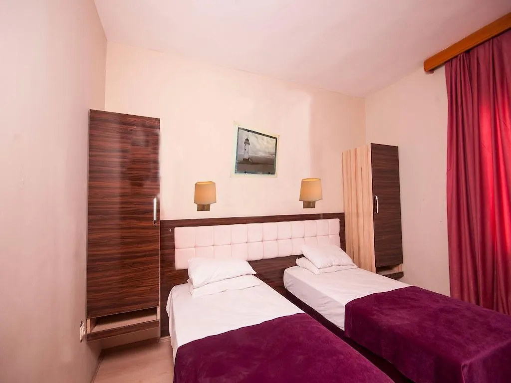 Rosy Hotel מרמריס