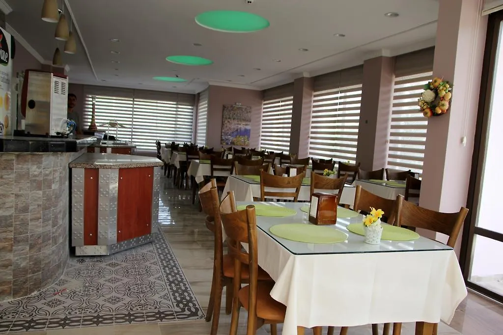 Rosy Hotel Marmaris 2*,